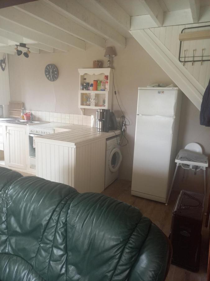 Gîte en lisière de forêt andaine Perrou Extérieur photo