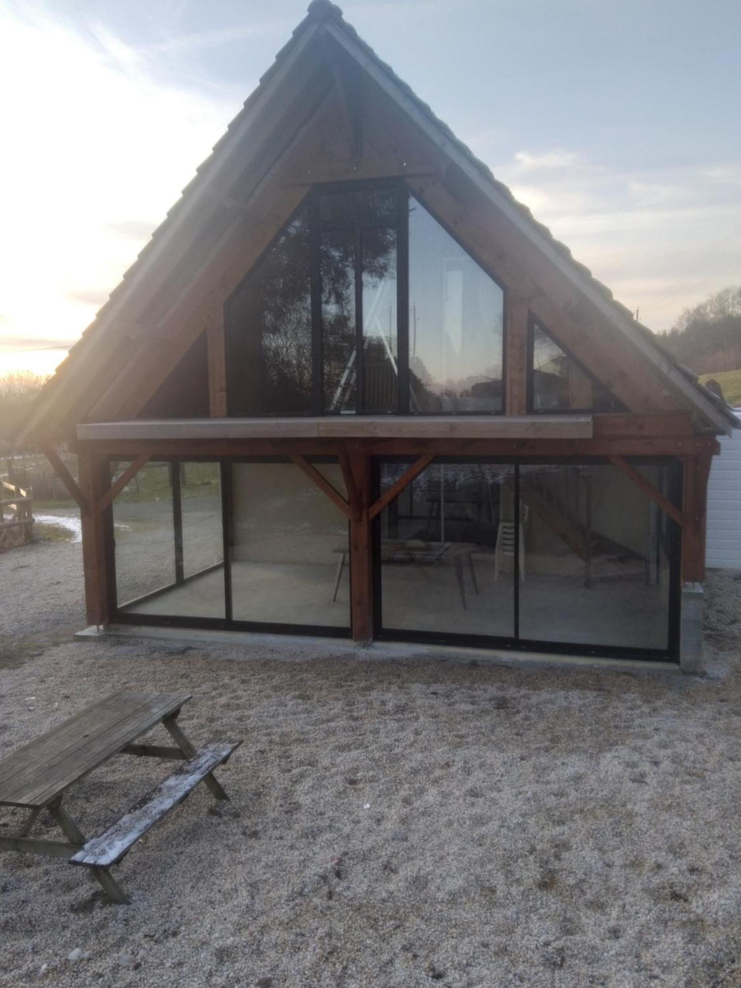 Gîte en lisière de forêt andaine Perrou Extérieur photo